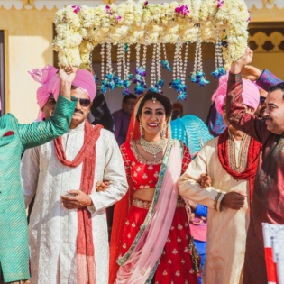 magnificent-royal-gujarati-wedding-chunda-palace-udaipur-varuns-click-photography-46